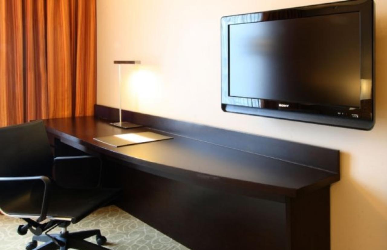 The Bellevue Manila Hotel Muntinlupa City Kültér fotó
