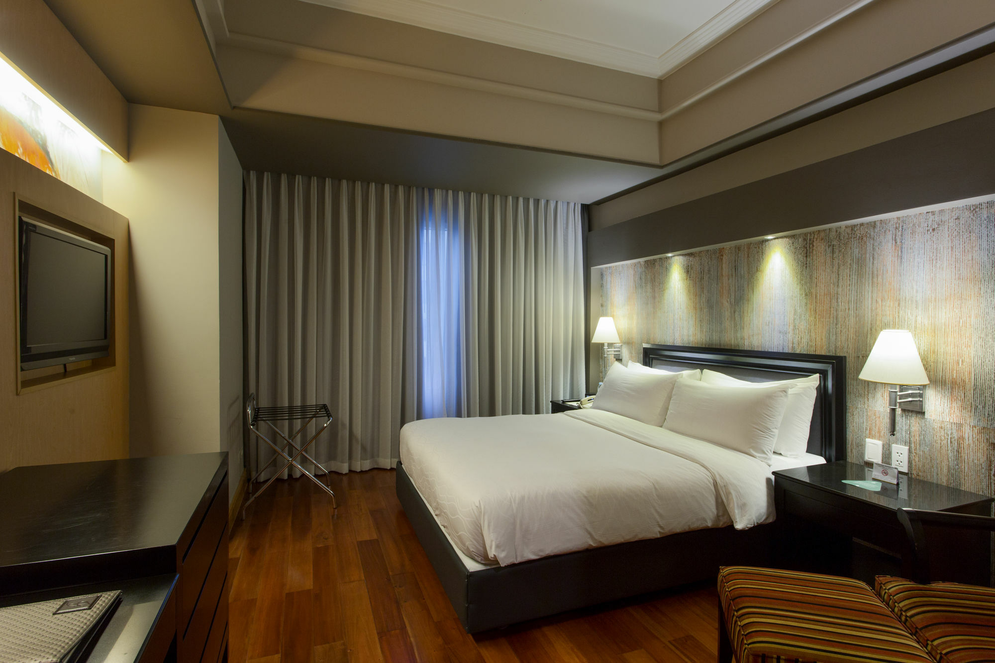 The Bellevue Manila Hotel Muntinlupa City Kültér fotó