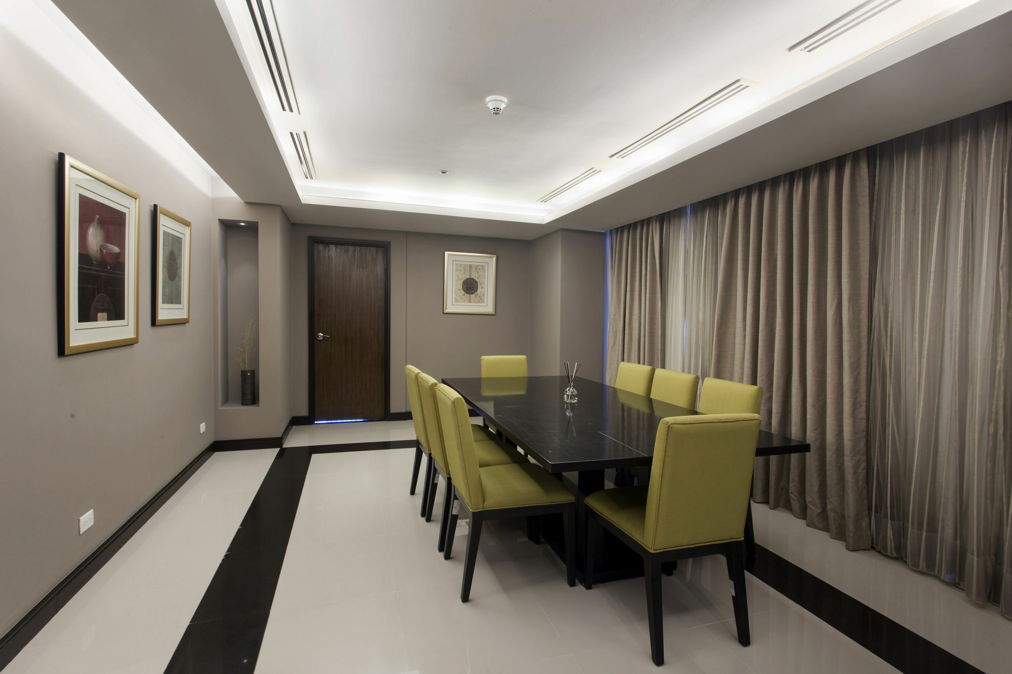 The Bellevue Manila Hotel Muntinlupa City Kültér fotó